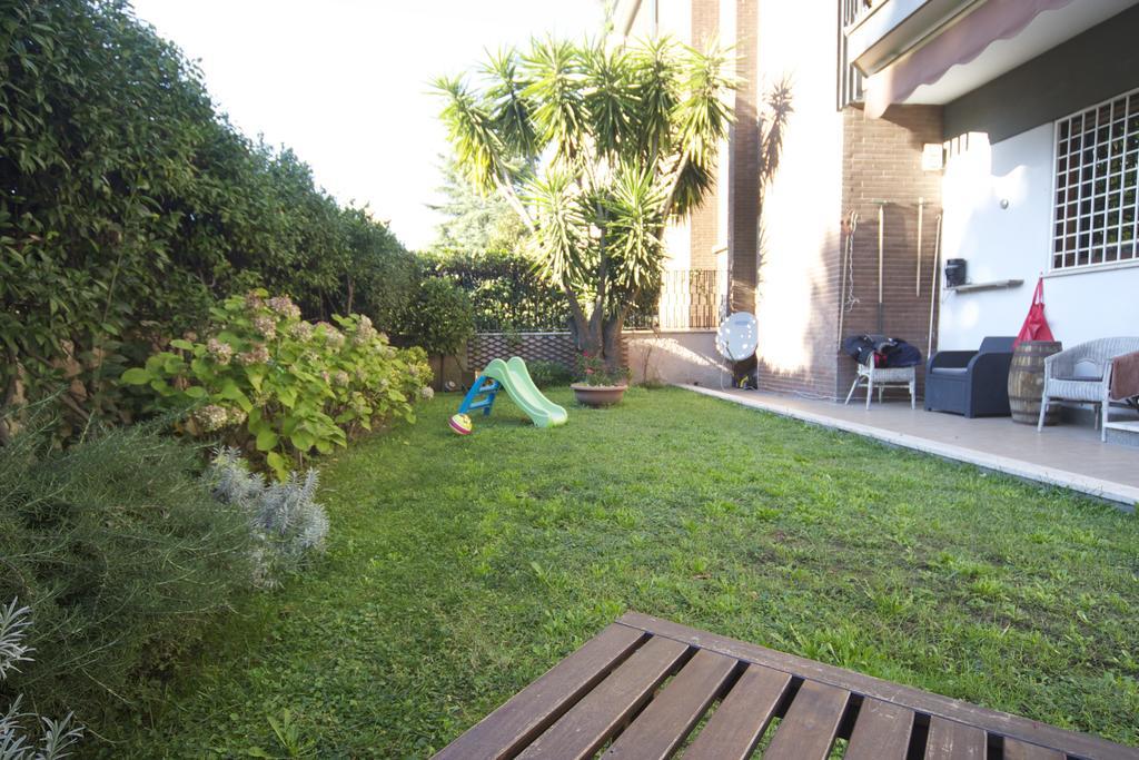 Viale Dei Colli Portuensi 589 Bed & Breakfast Rom
